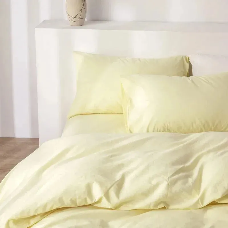100% Washed Cotton 3-Piece Duvet Set - Pale Yellow
