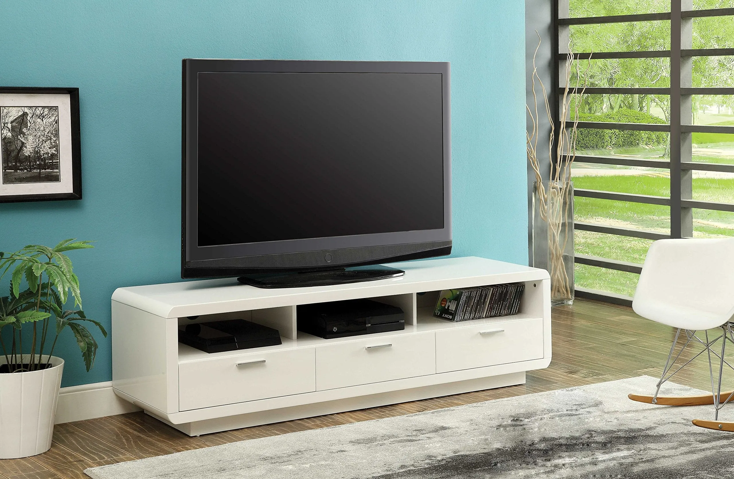 63" X 18" X 18" White Mdf Tv Stand