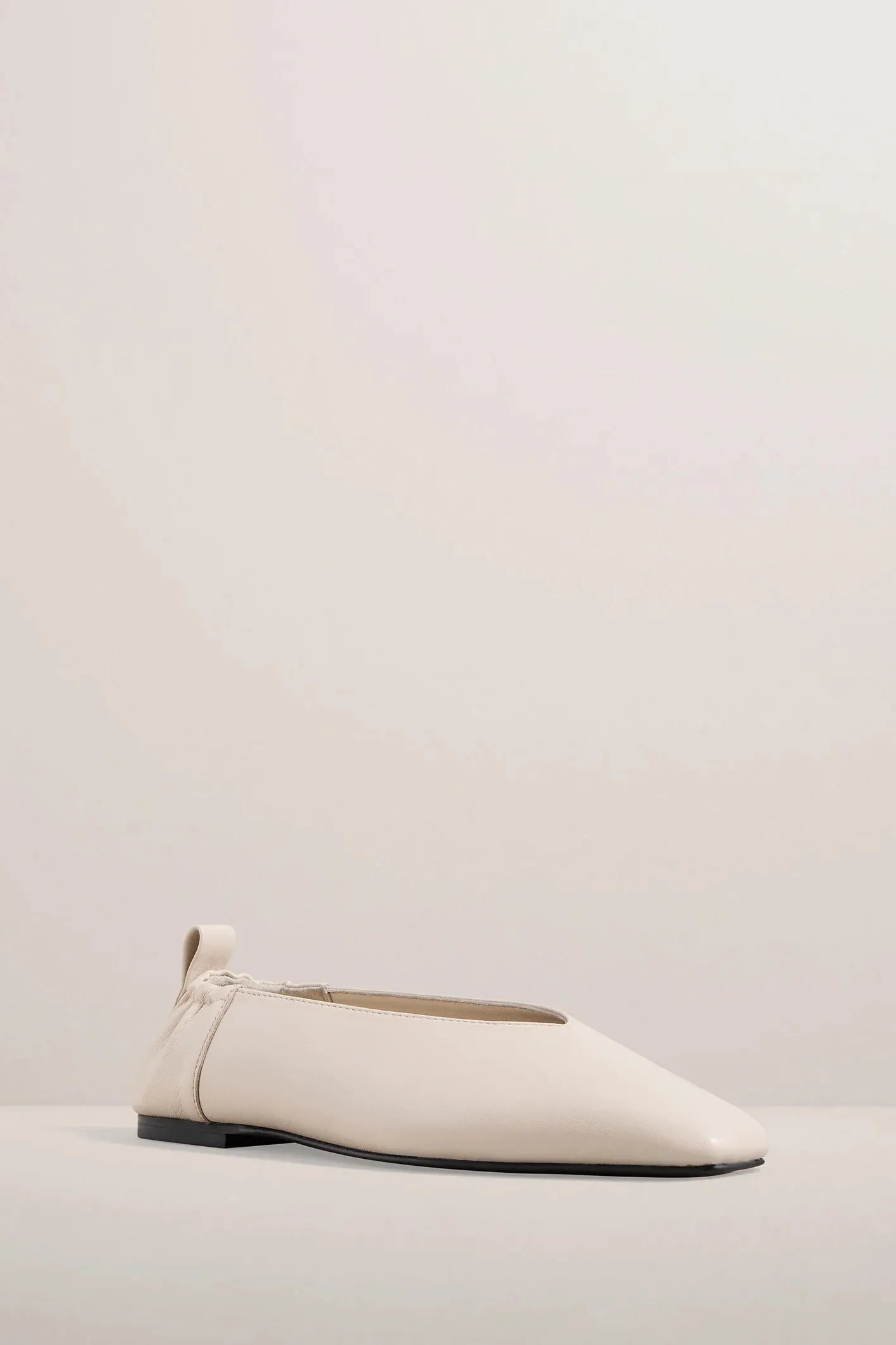 A.EMERY - The Brie Flat - Eggshell