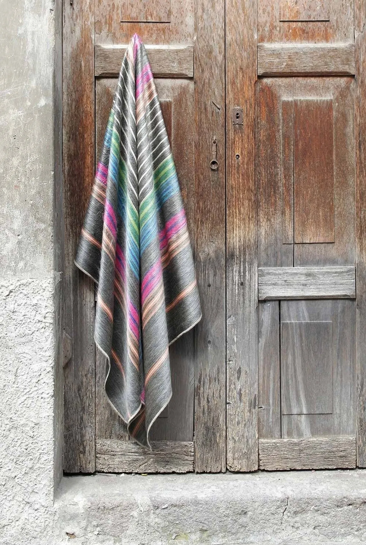 Alpaca Fireworks Throw