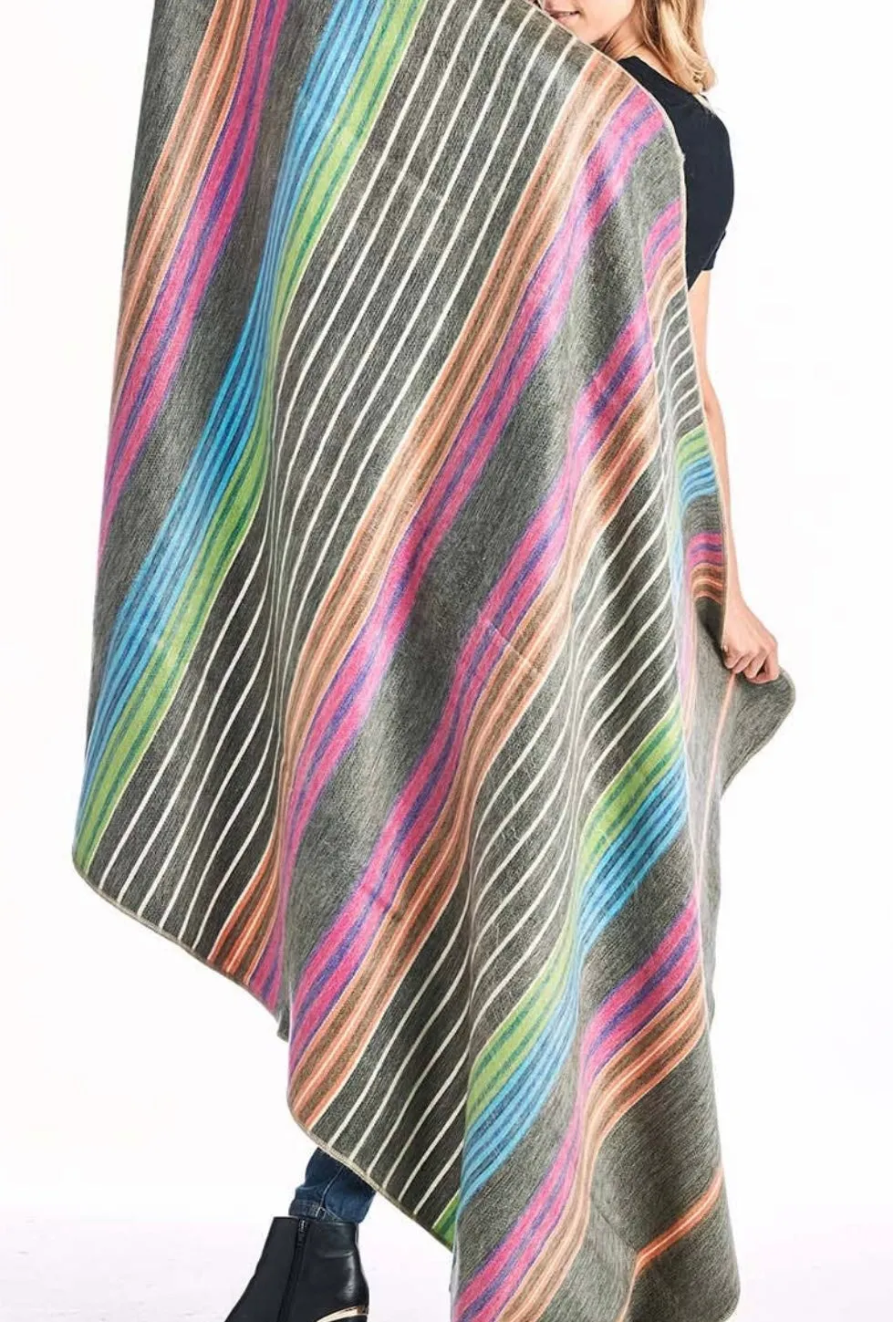 Alpaca Fireworks Throw