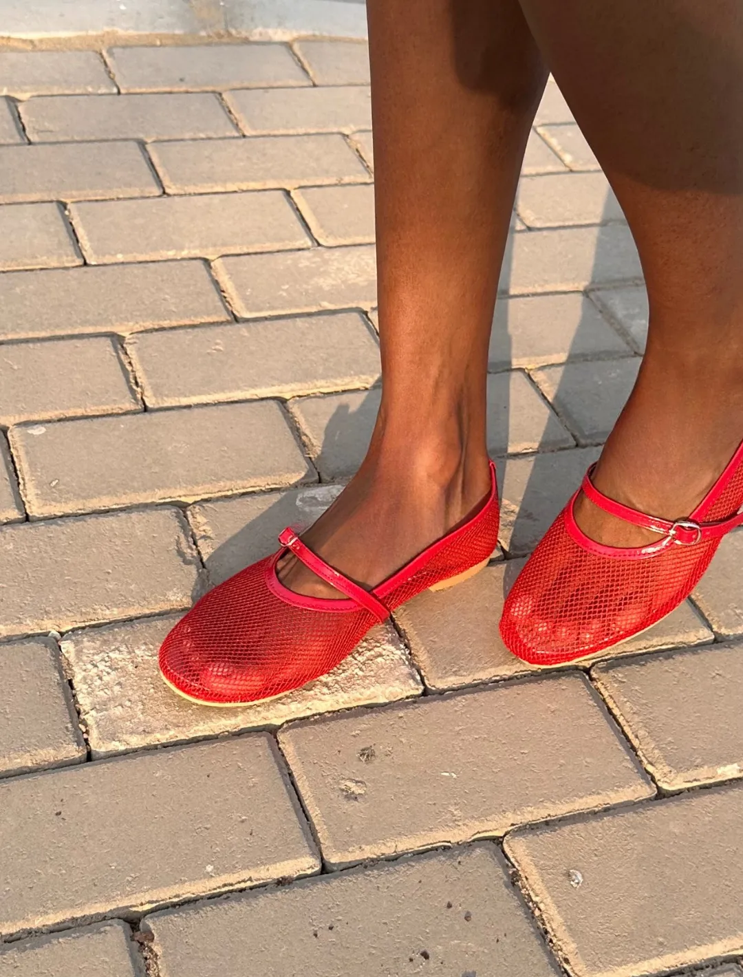 BAILATIRA RED FISHNET FLATS