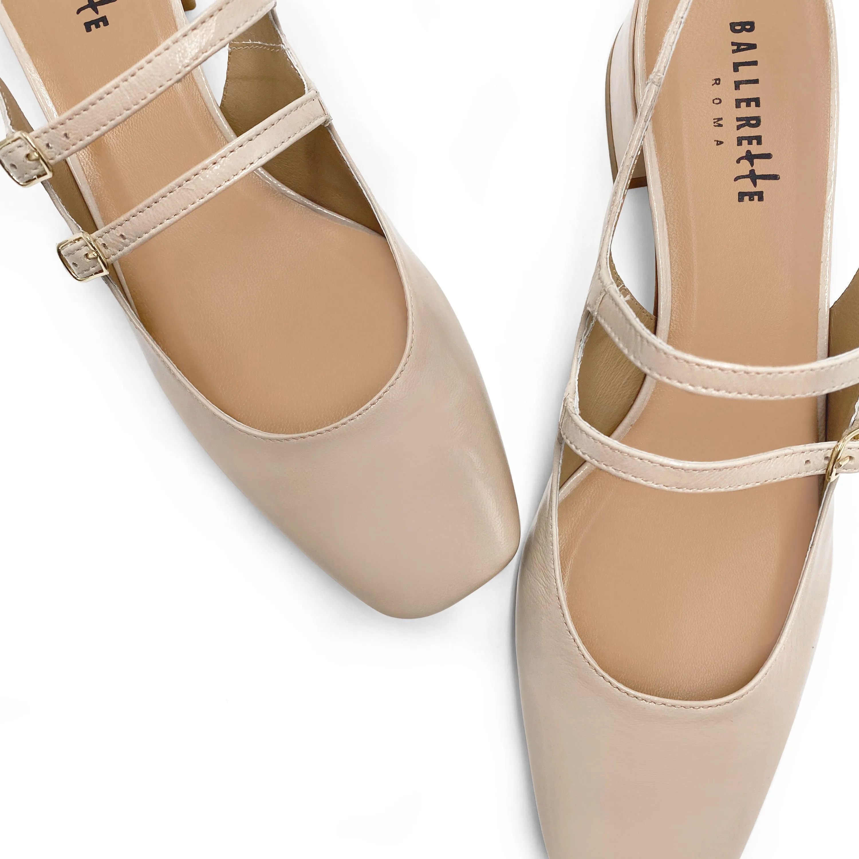 Beige slingback ballet flats in shiny leather with heel