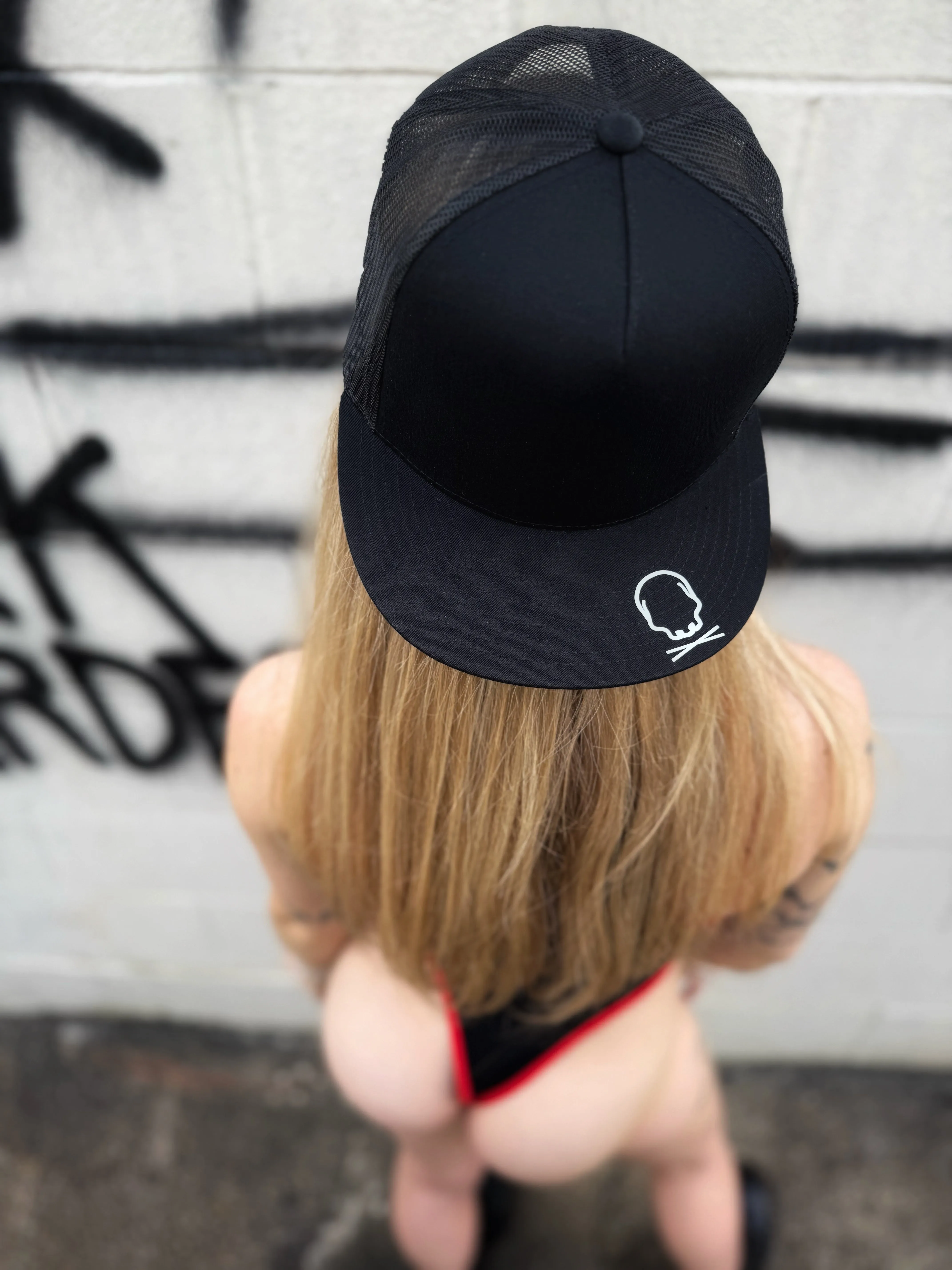 BORN HUSTLER SIDE STYLE BLACK HAT