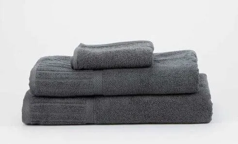 Colibri Galleon Towel Charcoal 500gsm
