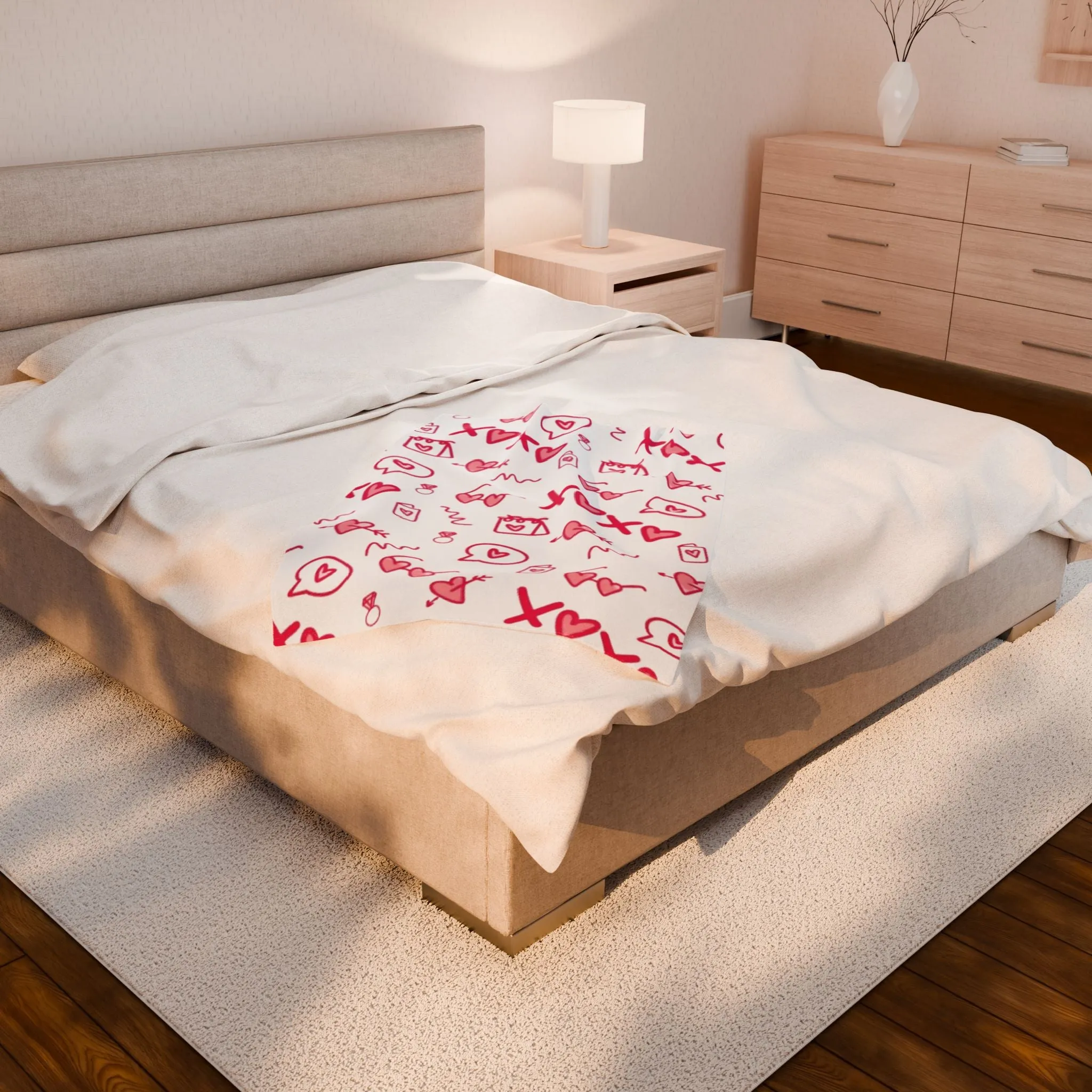 Cozy Love Heart Plush Blanket