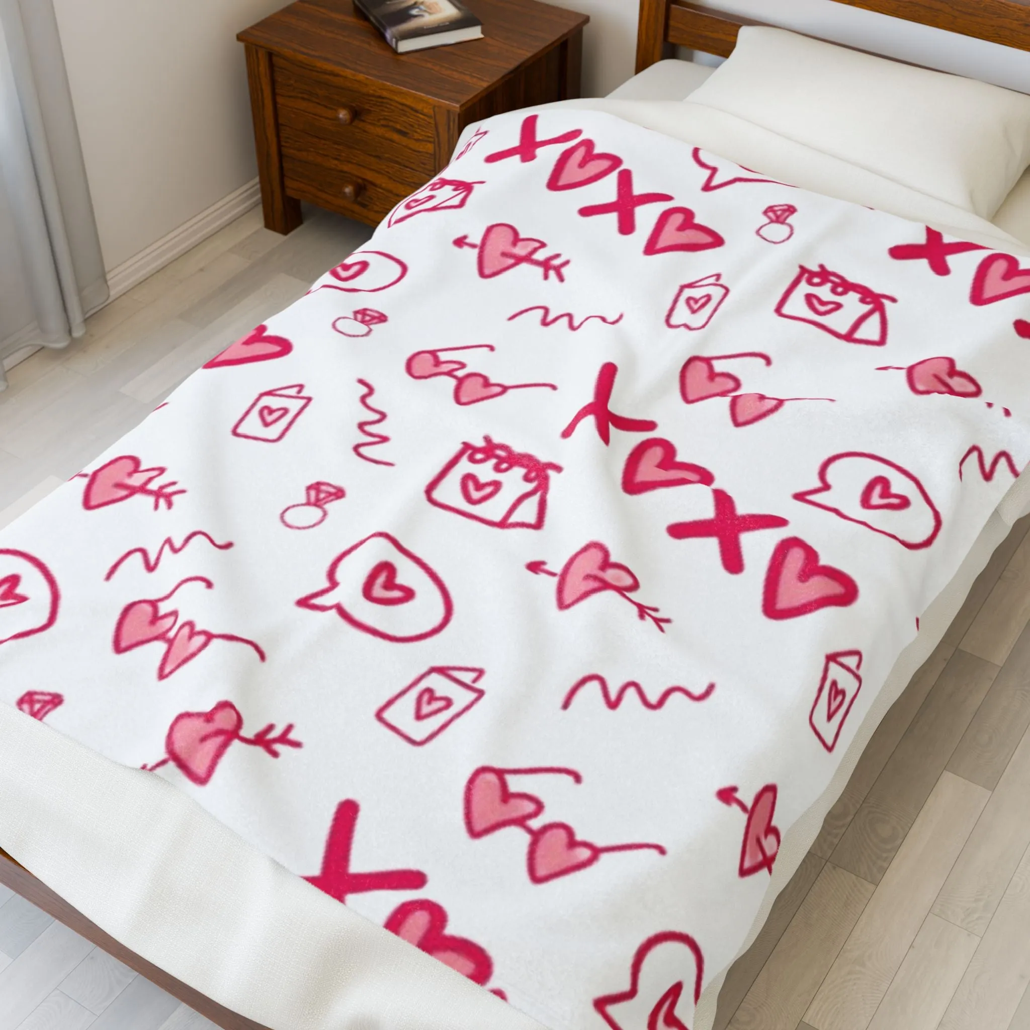 Cozy Love Heart Plush Blanket