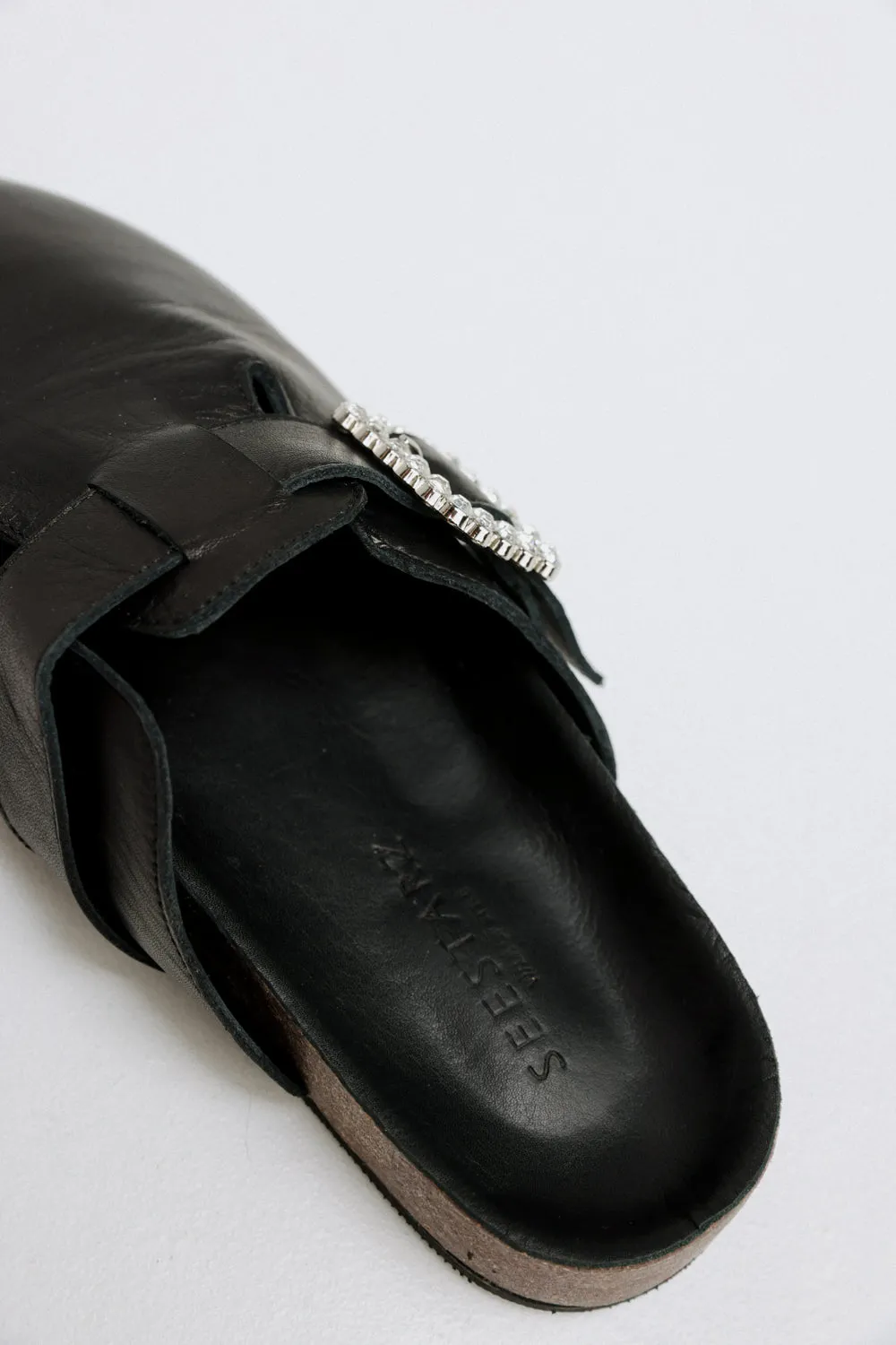 DNA No.8 Black Mules
