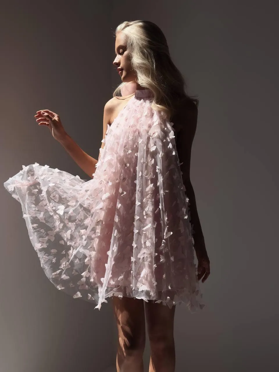 Enchanting Pink Floral Mini Dress