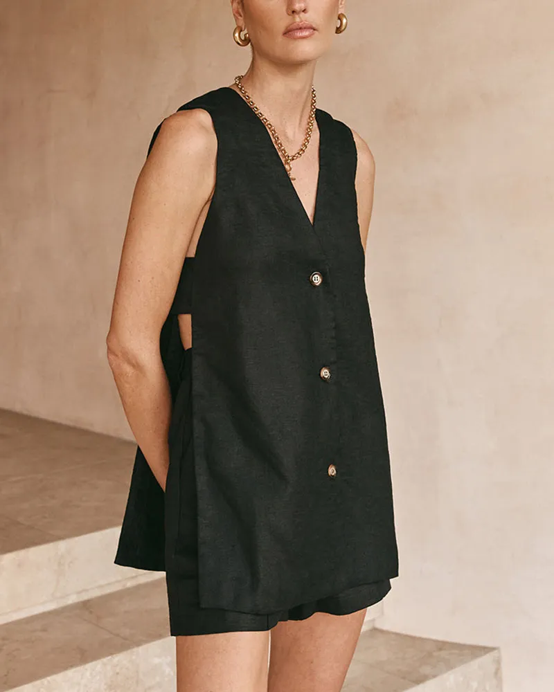 Fiona - Sleeveless Buttoned Set