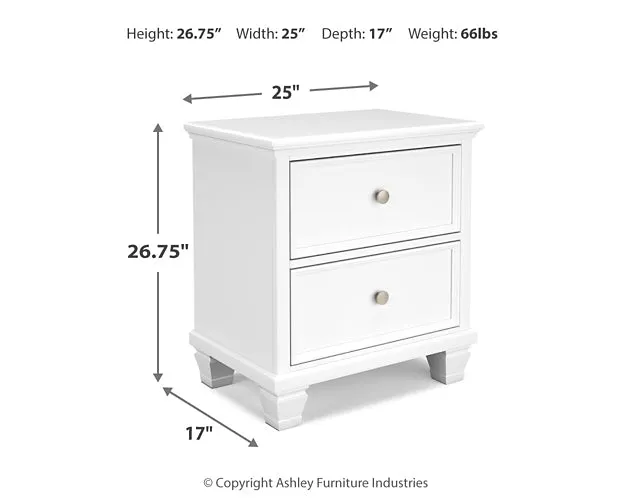 Fortman King Panel Bed with Mirrored Dresser and 2 Nightstands
