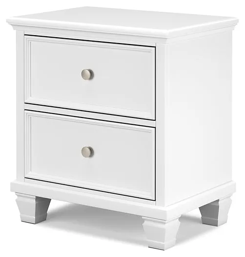 Fortman King Panel Bed with Mirrored Dresser and 2 Nightstands