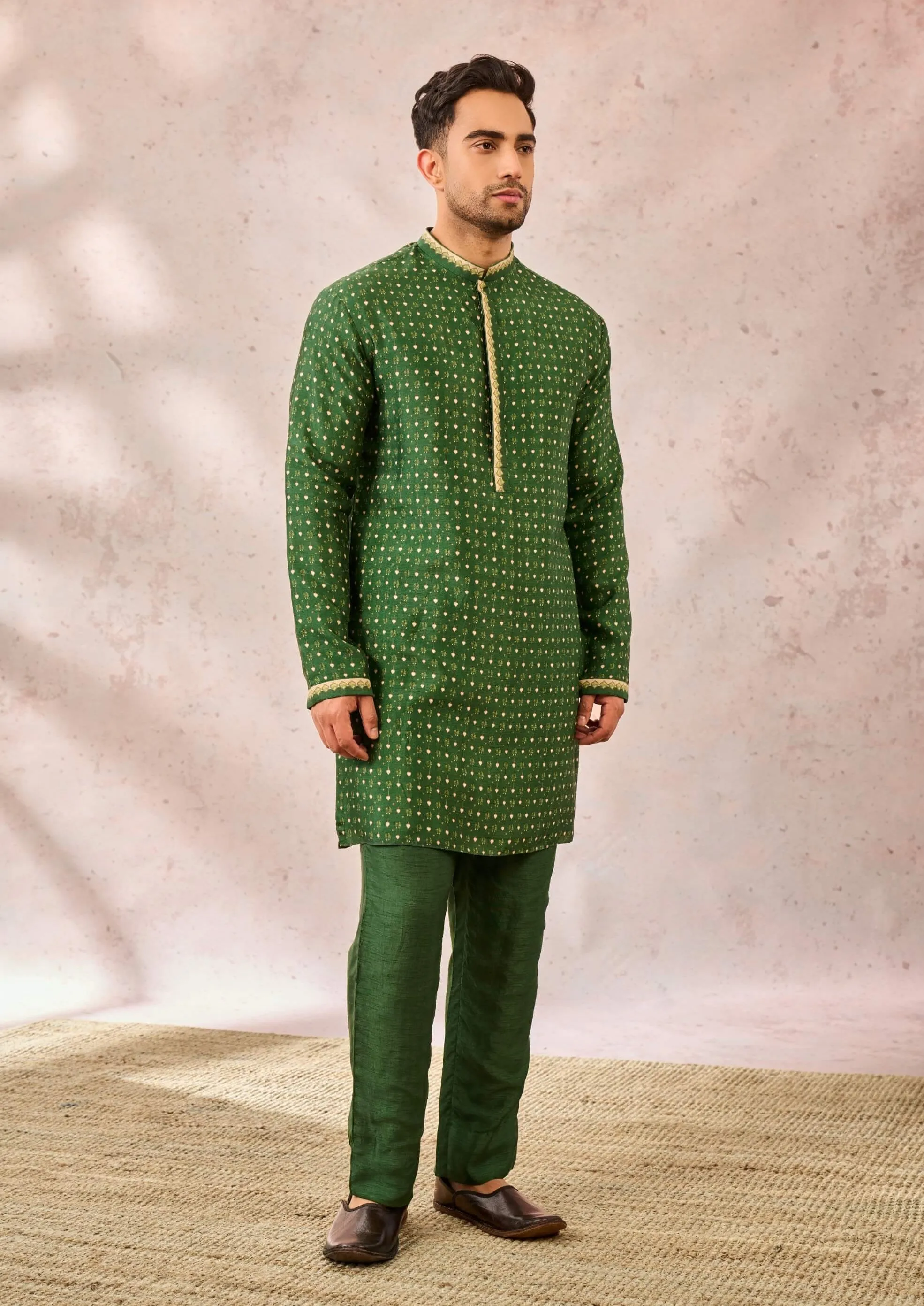 Green tree of hearts kurta and pant