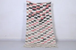 Handwoven Moroccan Rug in Checkered Design – 3.7 x 7.8 ft
