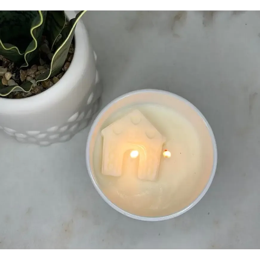 Happy Place Scented Soy Wax Candle in Glass Jar