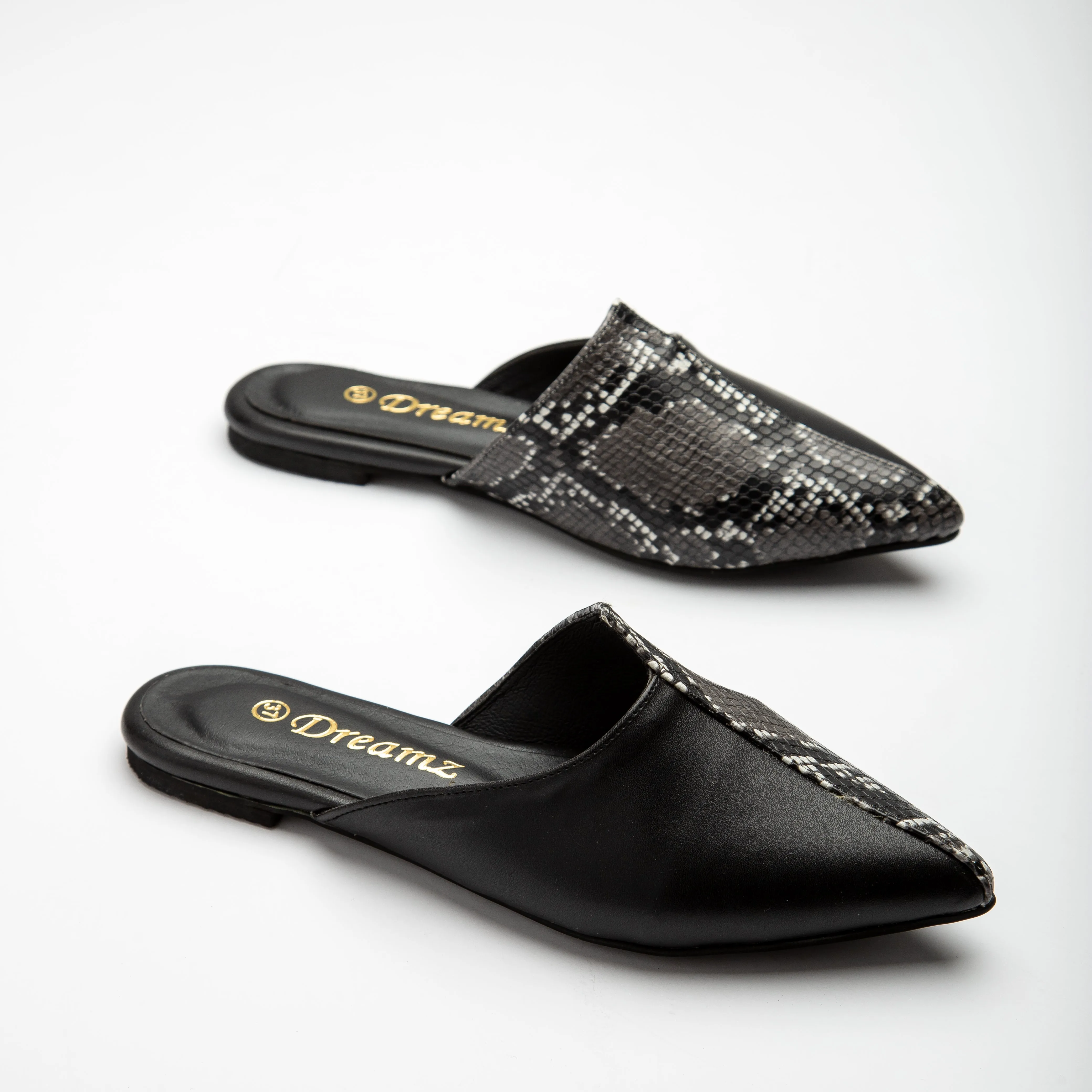 Hotta | Shiny Summer Mules - black
