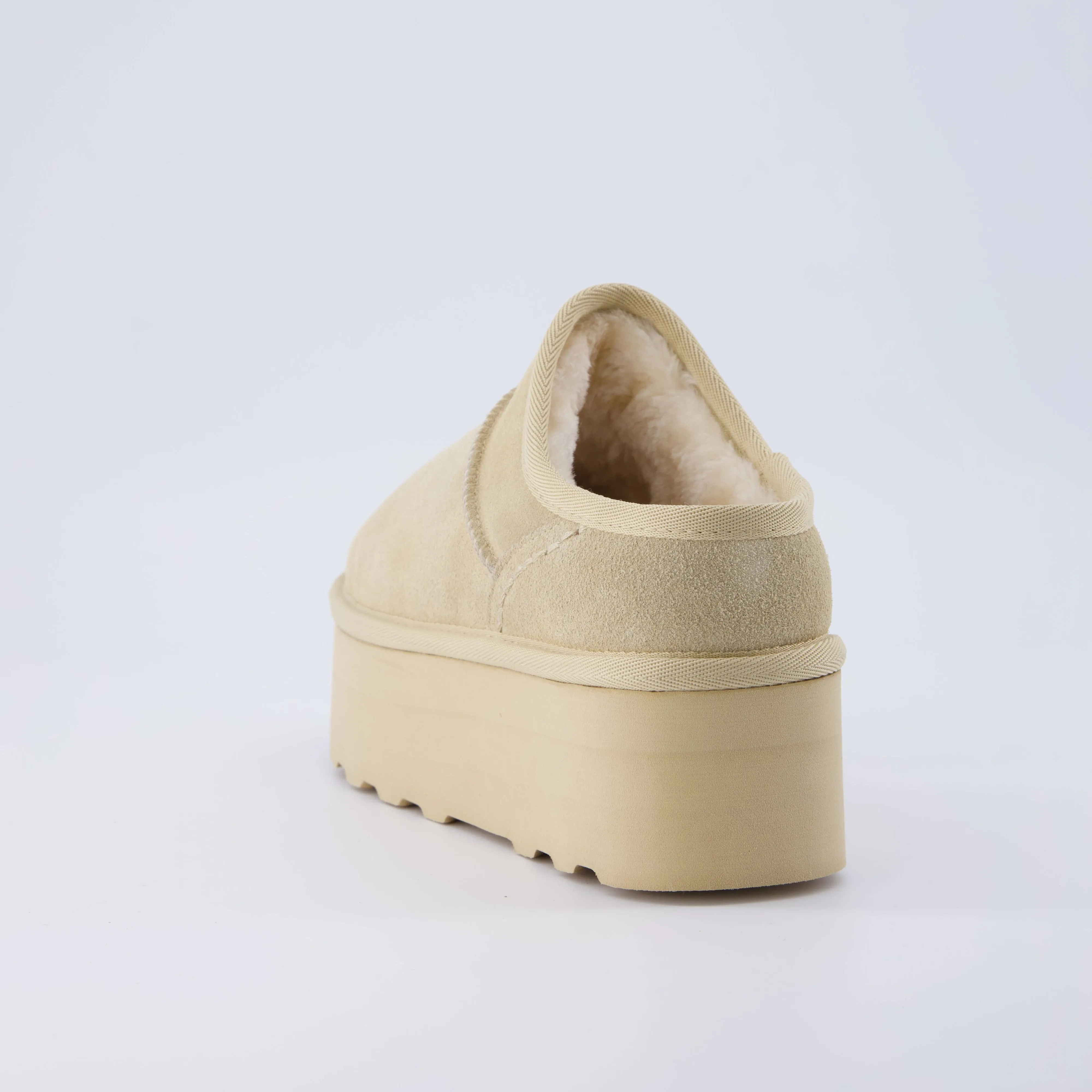 Huggy Cozy Platform Mule
