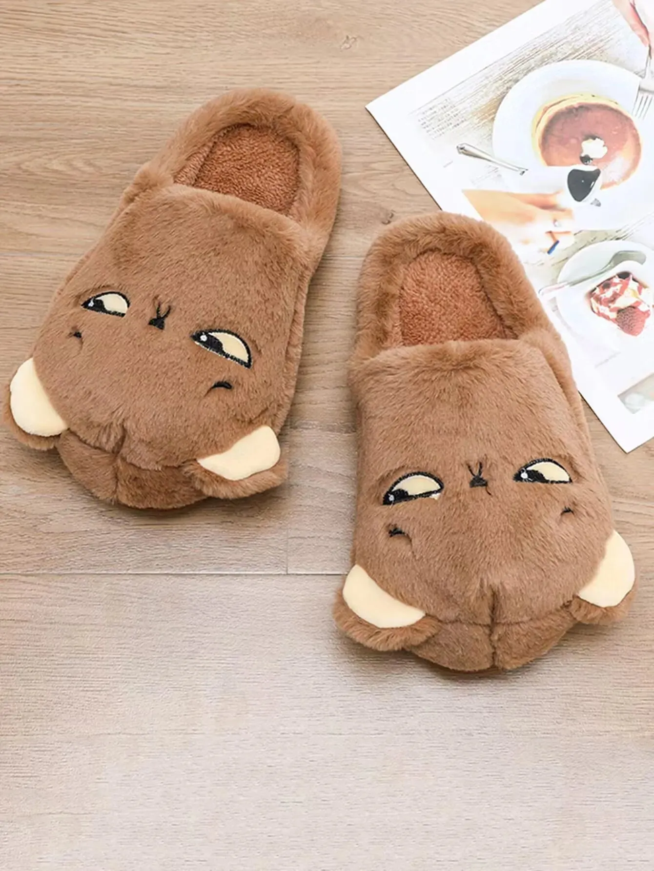 Kawaii Cartoon Men's Cozy Cotton Slippers 🐾✨ | Fun Indoor Footwear for Couples! 🏡❤️