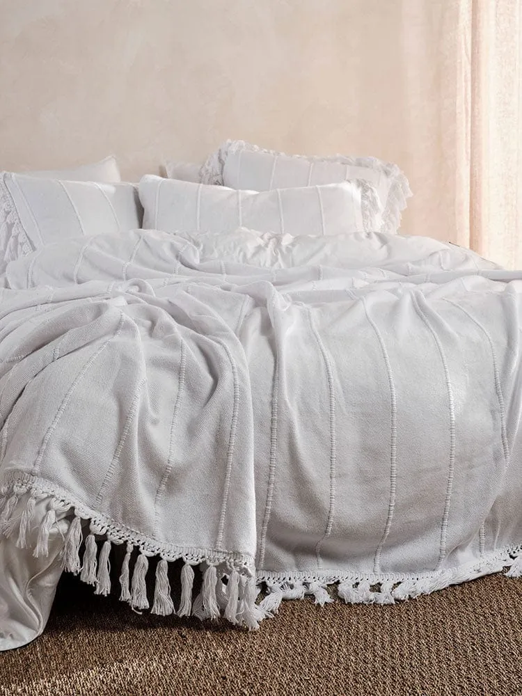 Linen House Brenda White Bed Cover 260x240