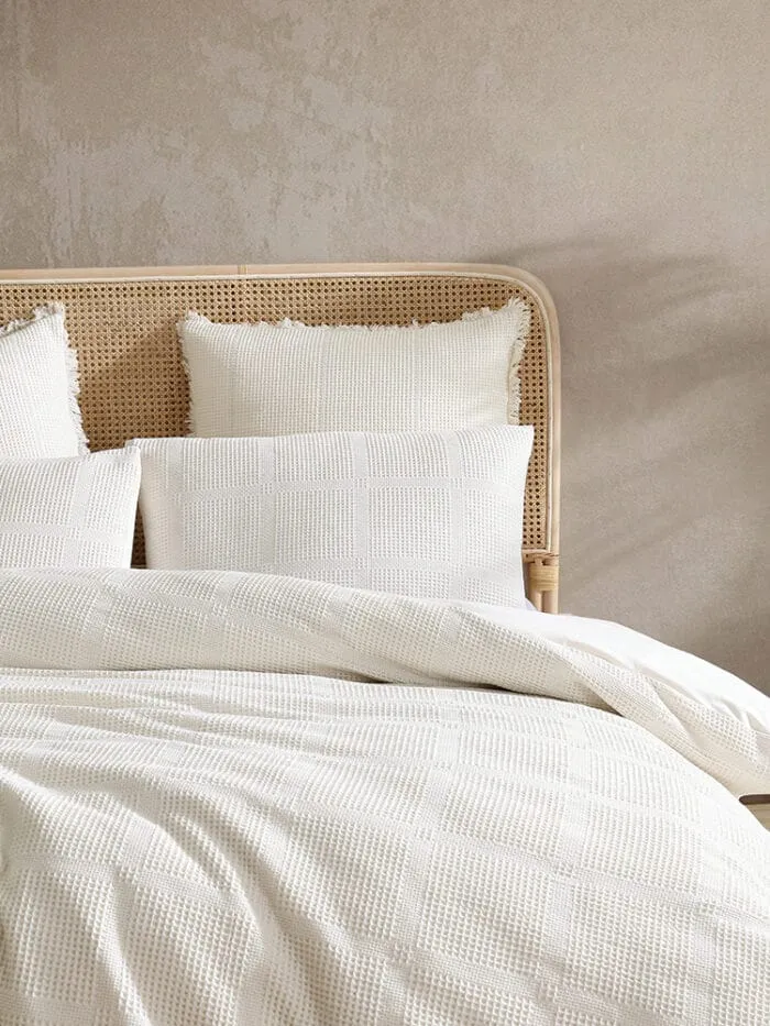 Linen House Galicia Vanilla Duvet Cover Set