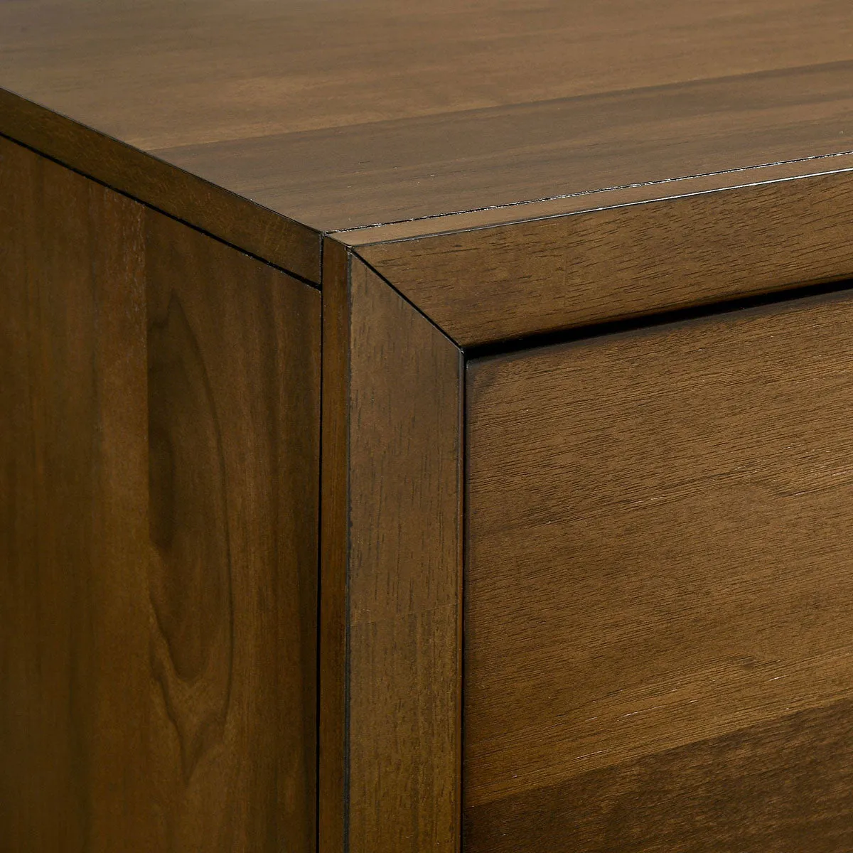 Mackenzie 4 Drawer Man's Chest