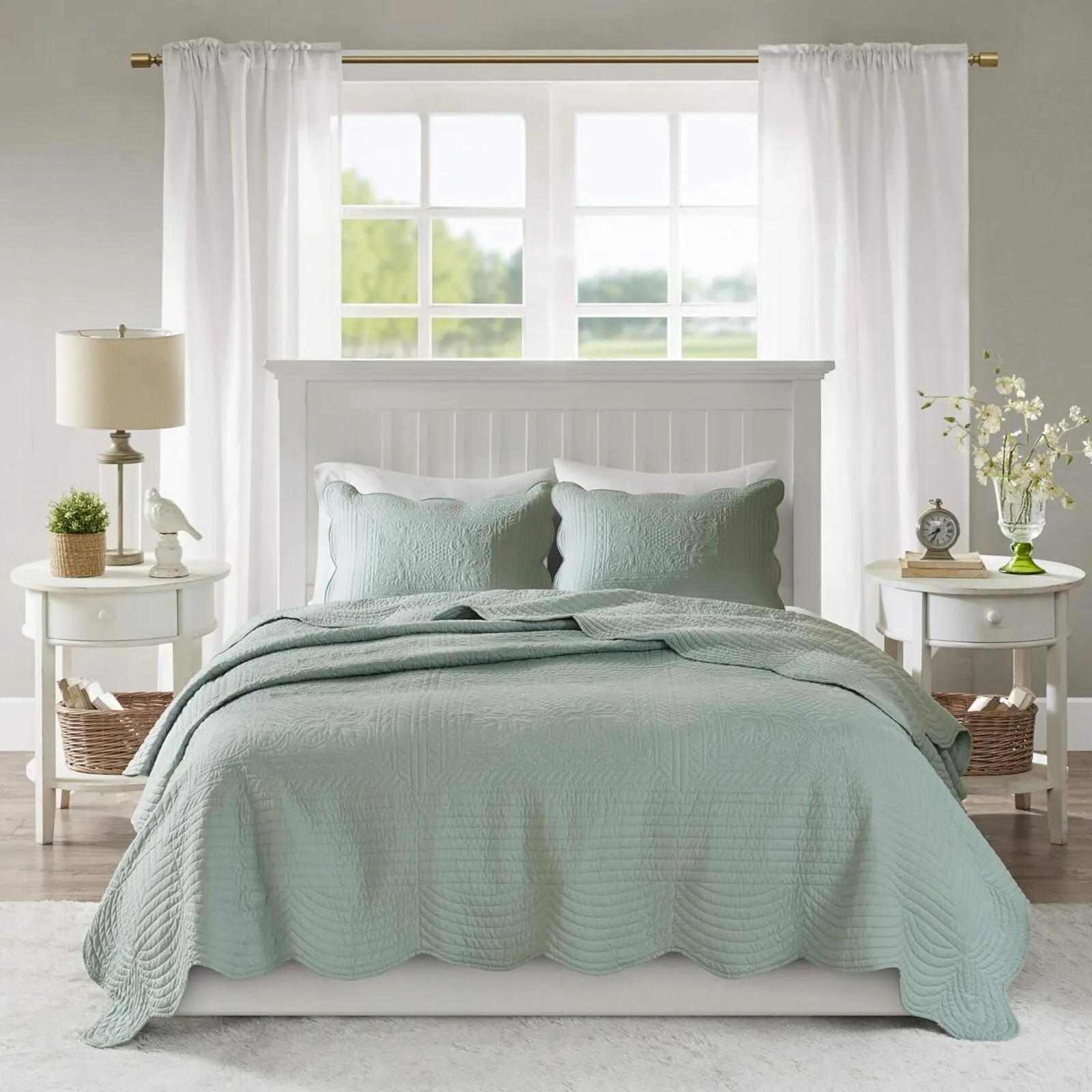 Madison Park Marino 3-Piece Reversible Quilt Set Medallion Seafoam Full / Queen