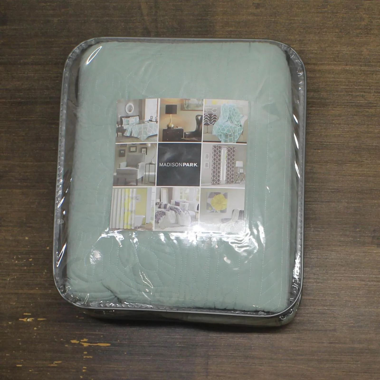 Madison Park Marino 3-Piece Reversible Quilt Set Medallion Seafoam Full / Queen