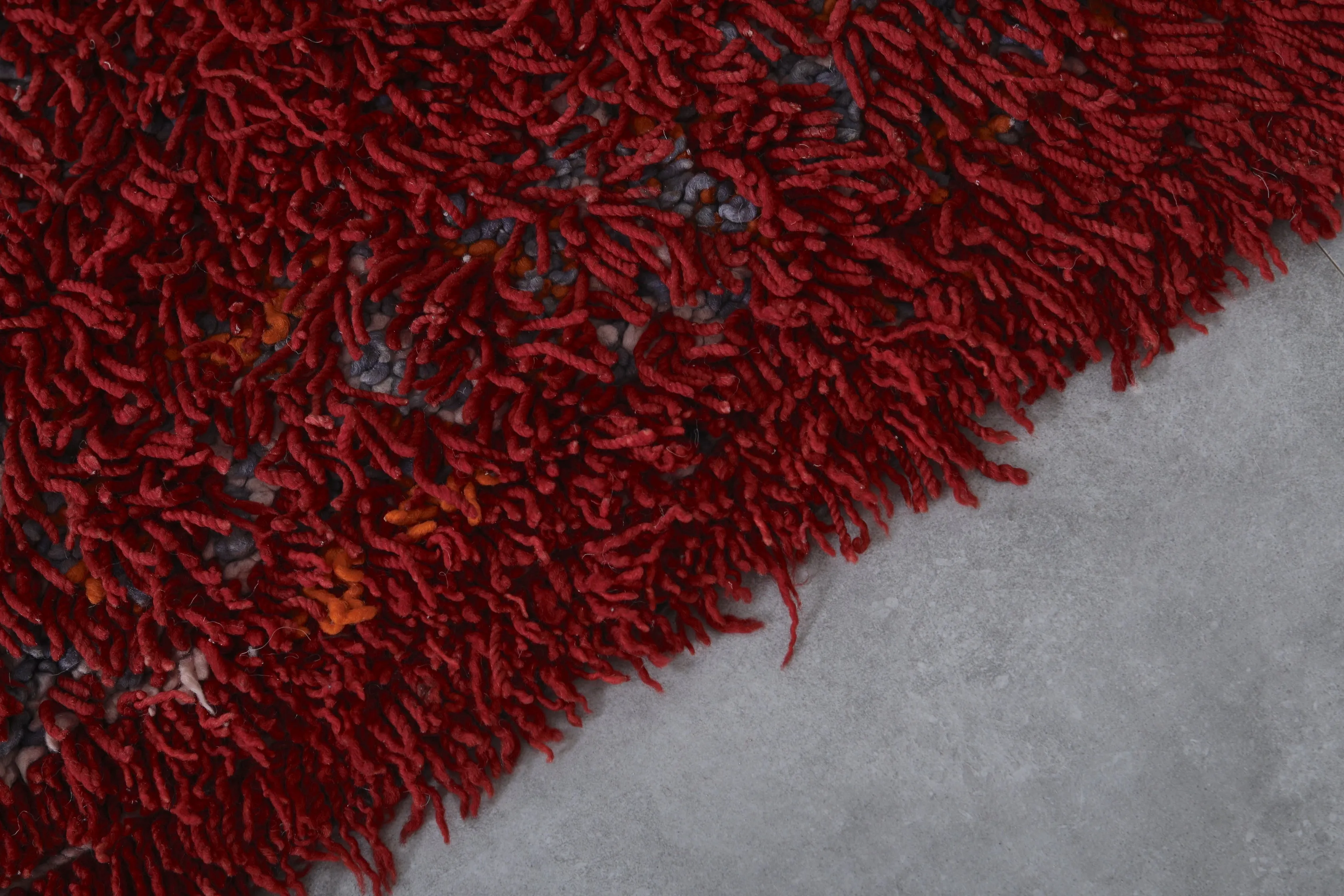 Moroccan Rug - Vibrant Red 6.5 x 11.5 Feet
