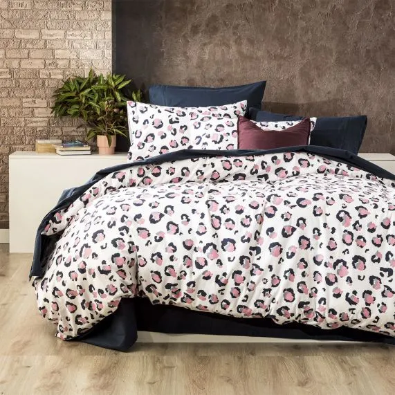 Park Avenue 175 GSM Egyptian Cotton Flannelette Quilt Cover Set  - Snow Leopard