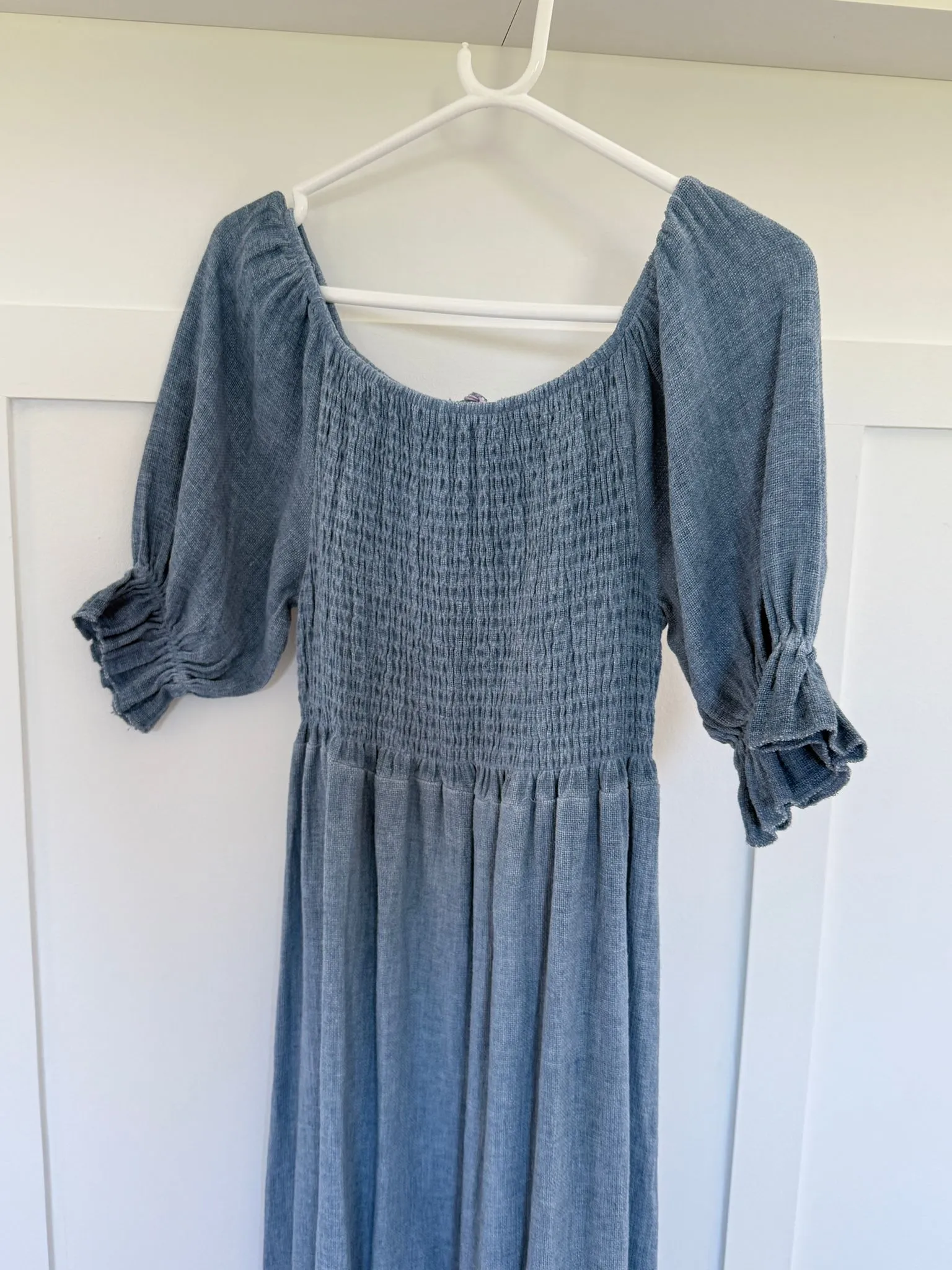 Pistachio Washed Linen Shirred Midi Dress