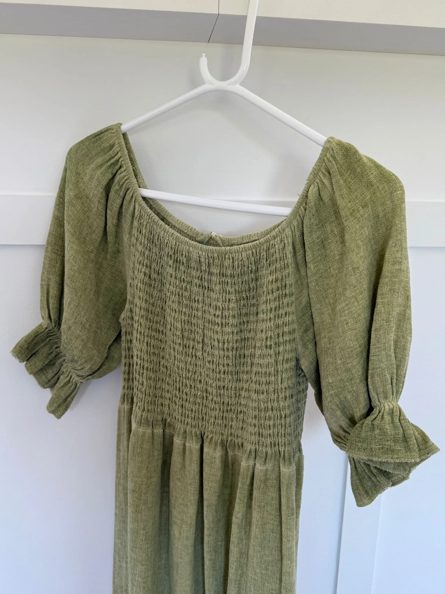 Pistachio Washed Linen Shirred Midi Dress