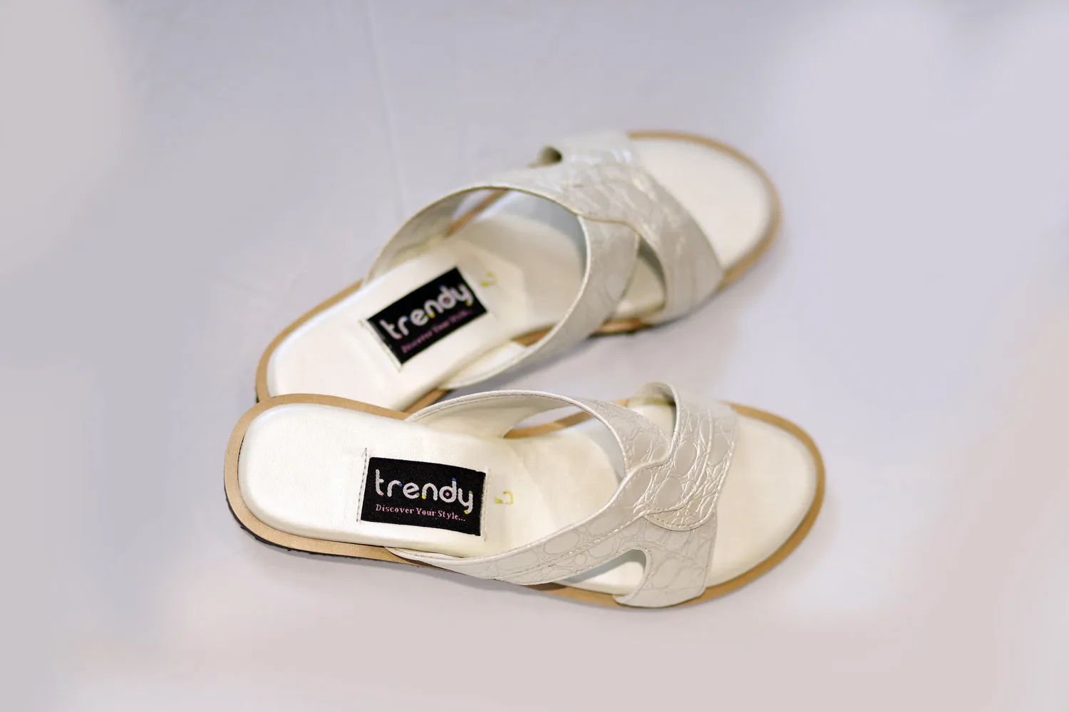 Rexine Softee  Design IS304