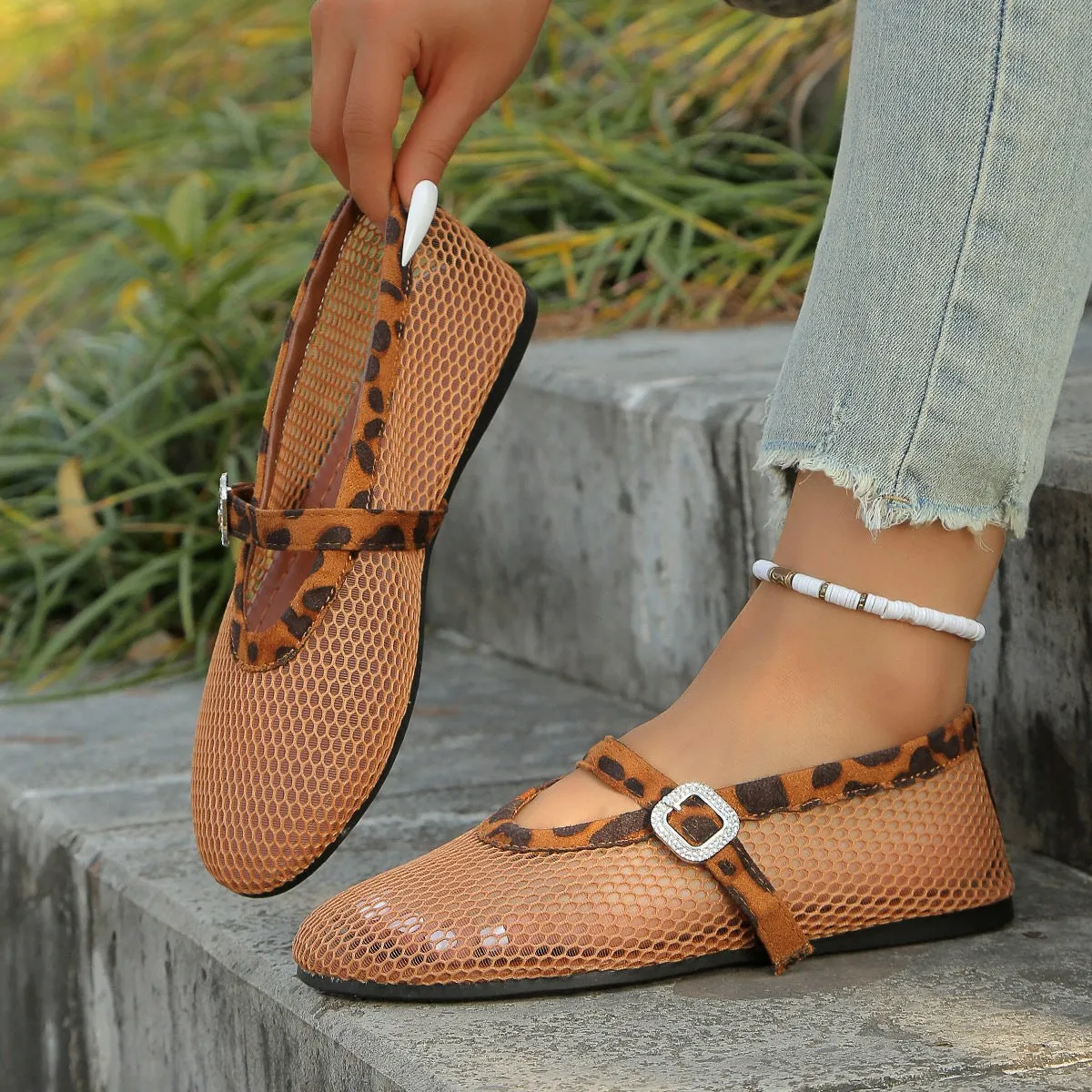 Round Toe Flats Sandals