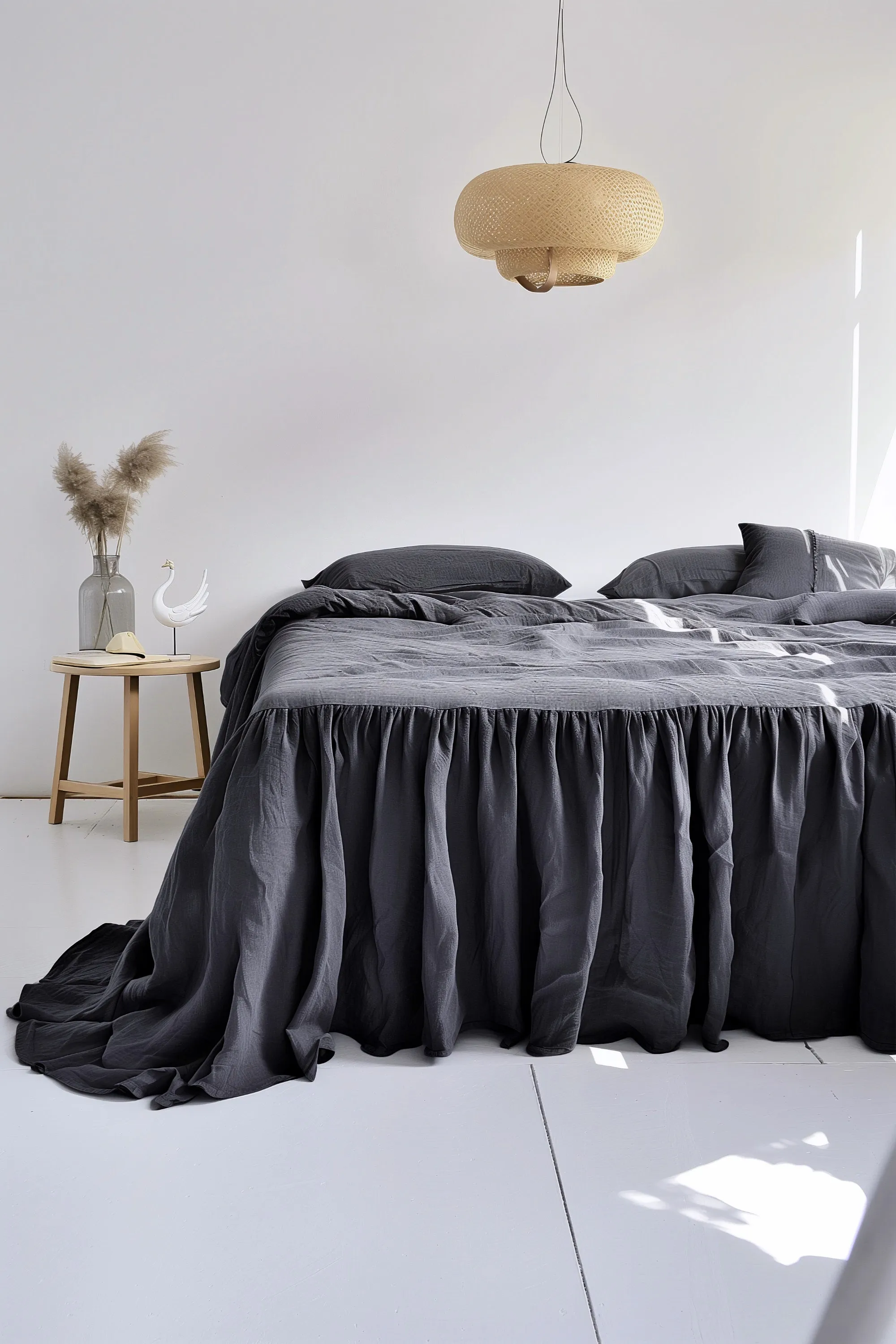 Ruffle bedskirt - dark gray