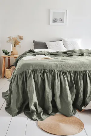 Ruffle bedskirt - green