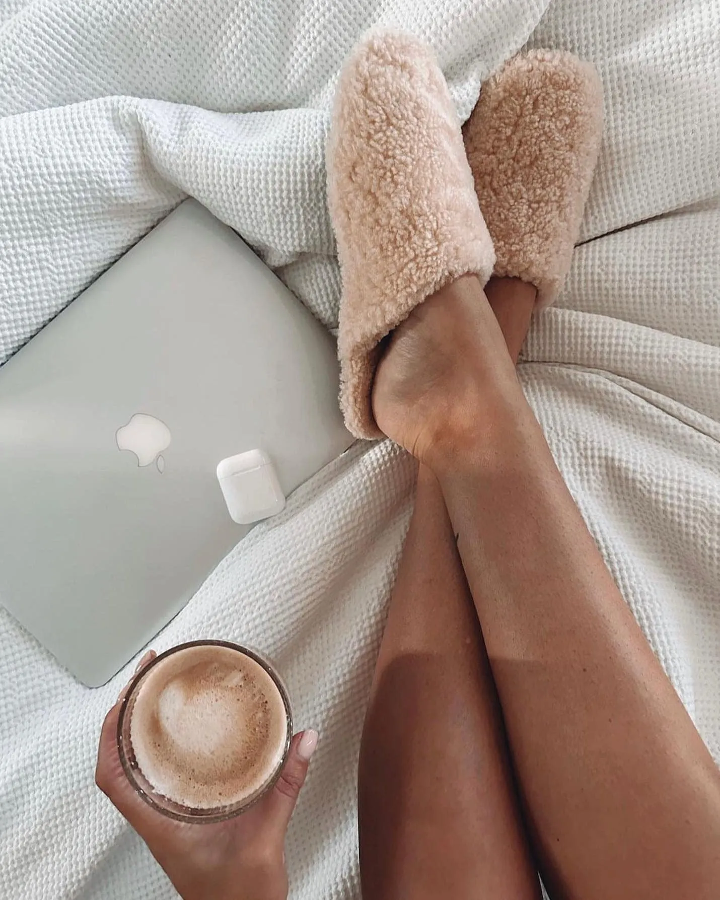 Southbank Sheepskin Slippers - Macadamia