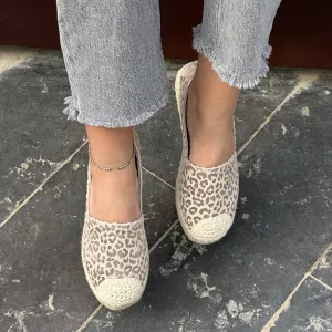Velura Slipons
