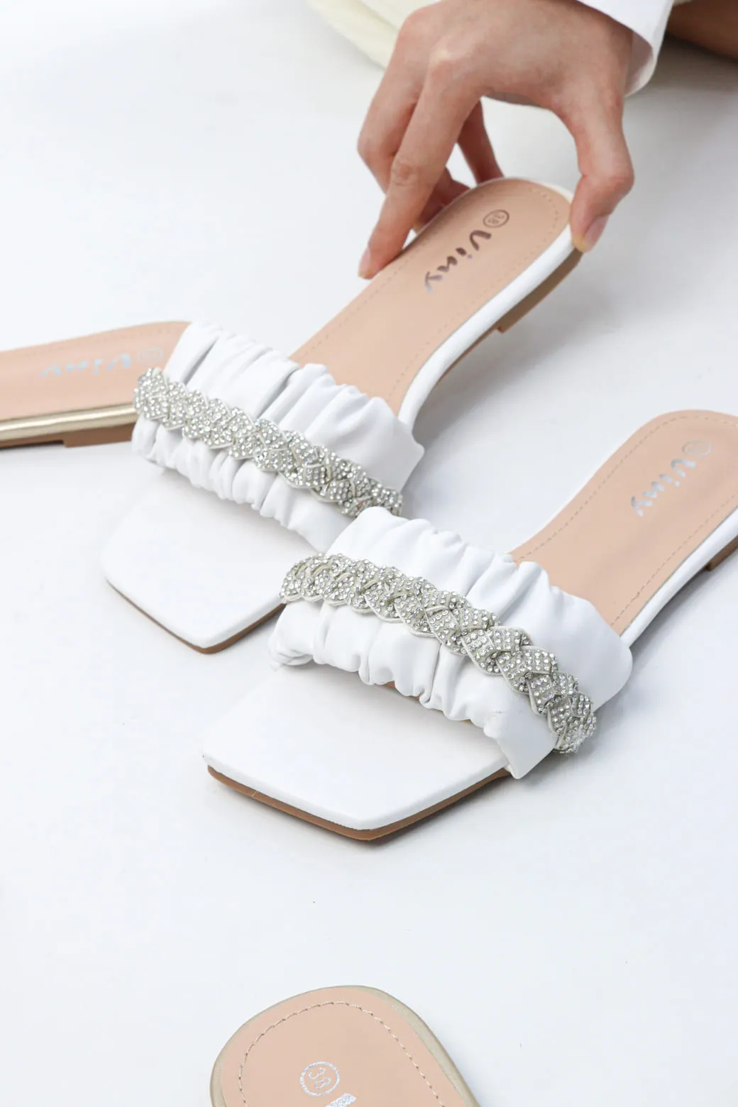 Viny - Women's Scrunchie Diamond Embellished Flats