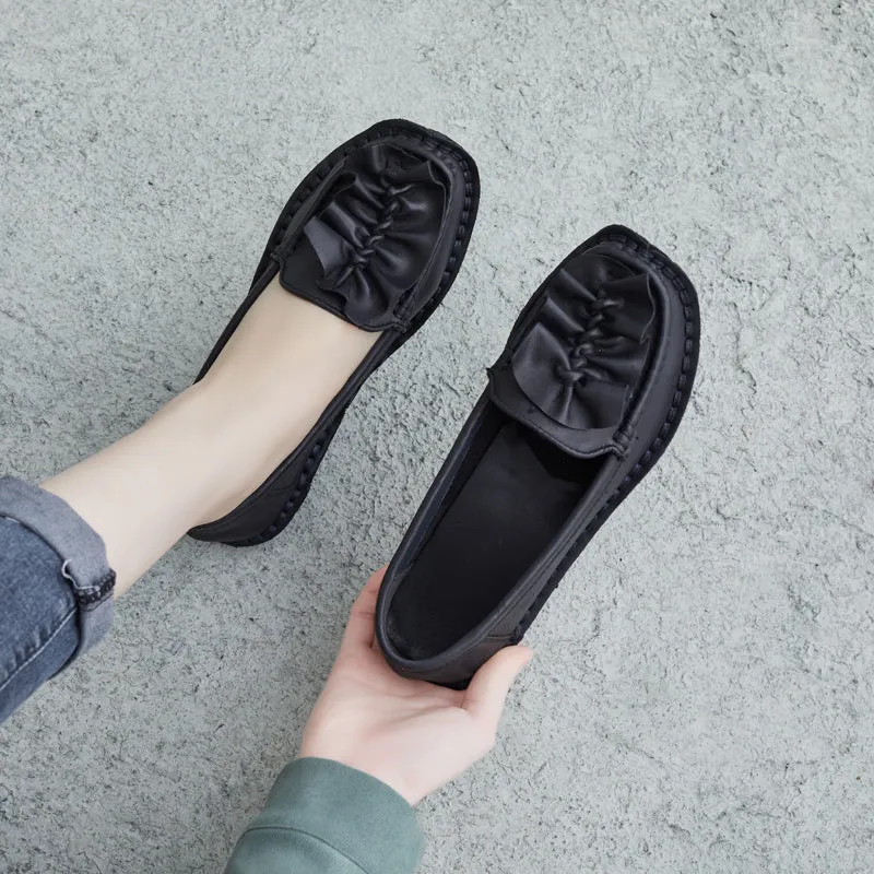 Women Retro Soft Leather Lug Sole Loafers