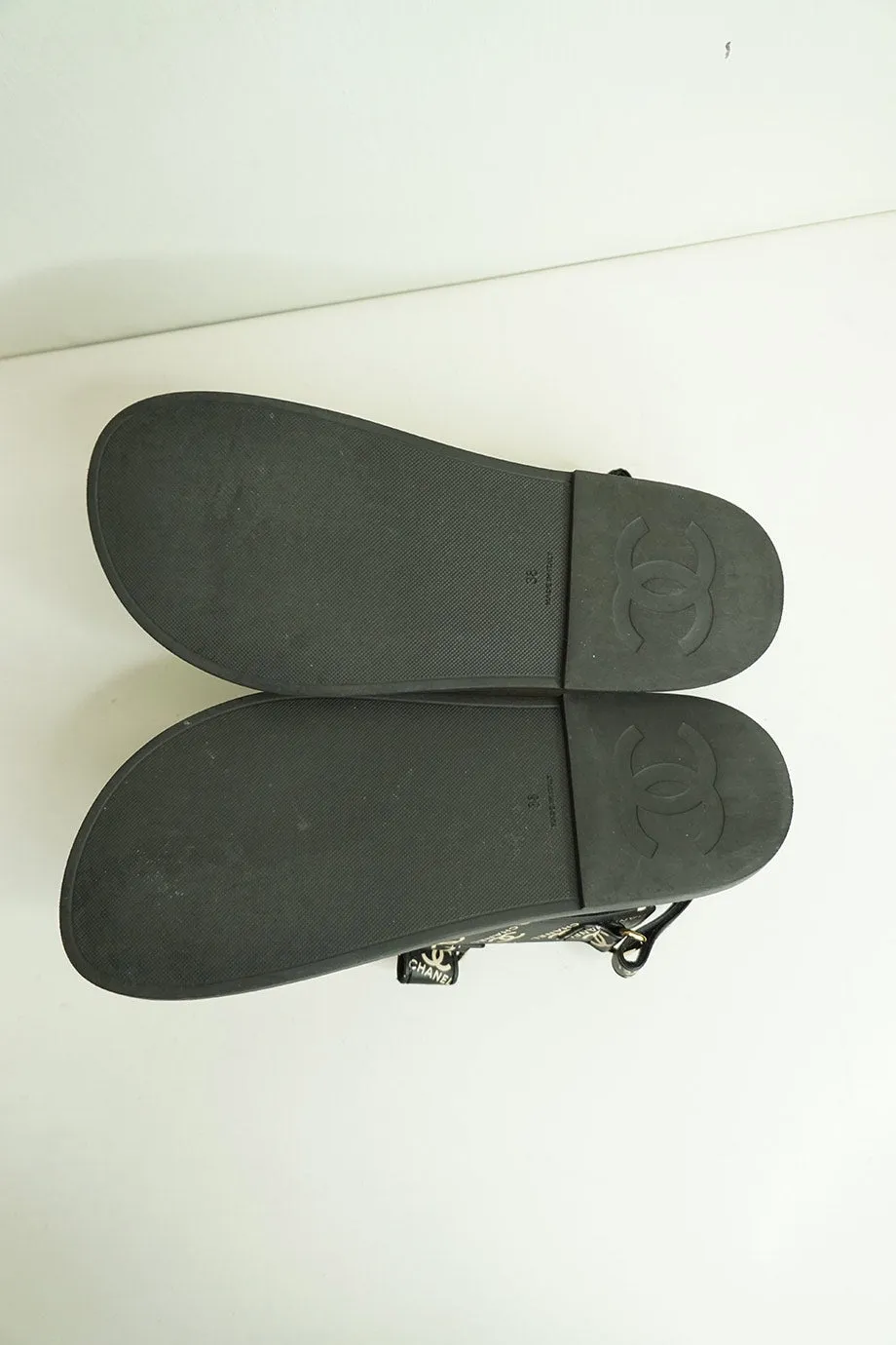 [WS5245] Chanel | Flat sandals